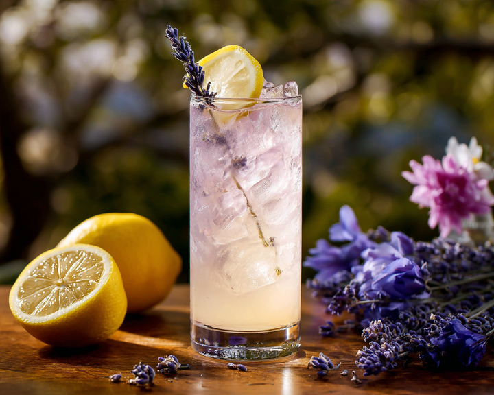Lavender Cocktail (Lemon Vodka Fizz)
