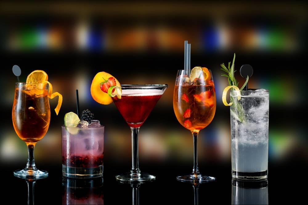 PARTY DRINKS CENTRAL - Country Wine & Spirits