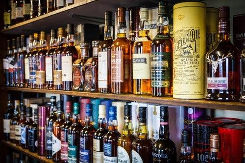 What is the difference between whiskey and whisky?