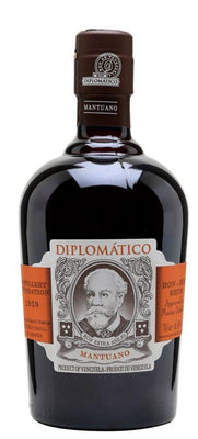 DIPLOMATICO MANTUANO RUM (750 ML)