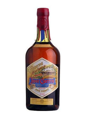 JOSE CUERVO RESERVA DE LA FAMILIA EXTRA ANEJO TEQUILA (750 ML)