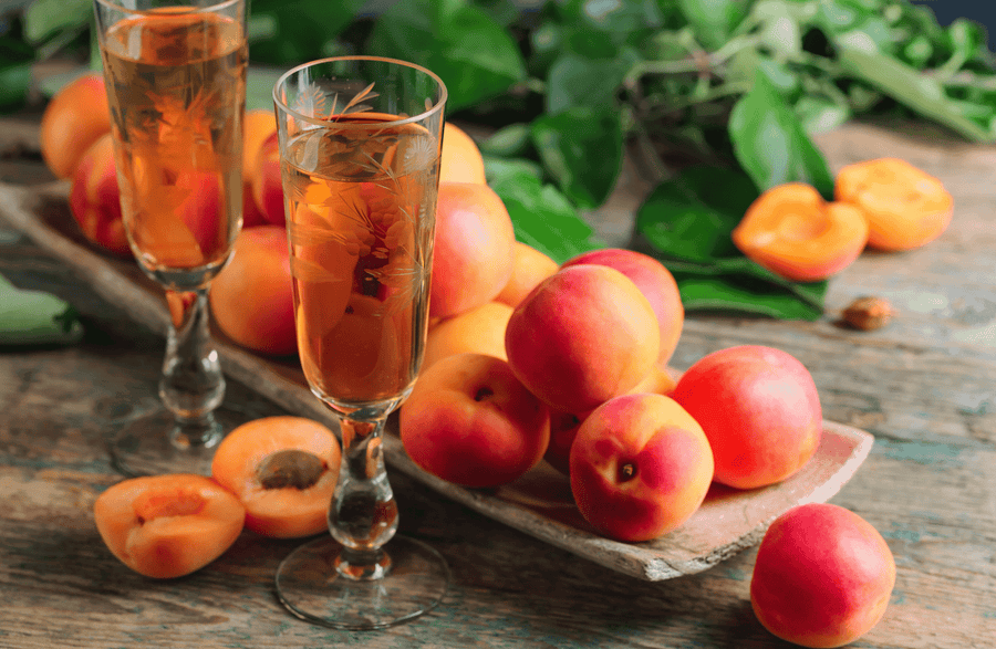 Rothman & Winter Orchard Apricot Liqueur (750ml)